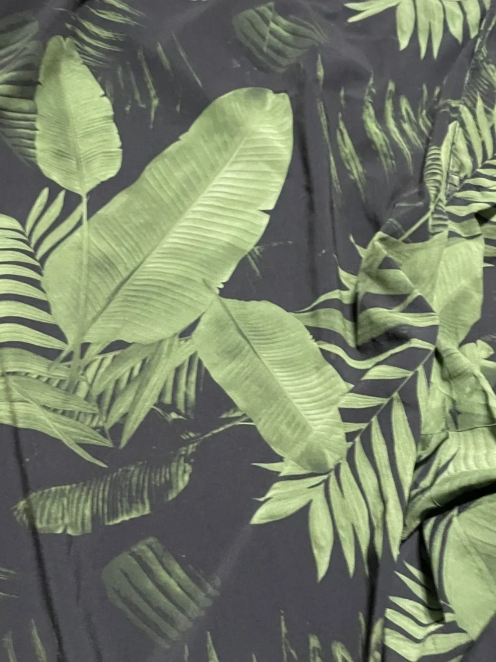 Lululemon Swim Trunks 40 Mens Palm Fronds Feathers Black Green Swimsuit Board